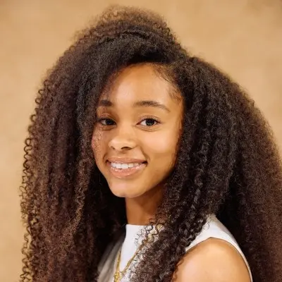 Alycea Adams headshot