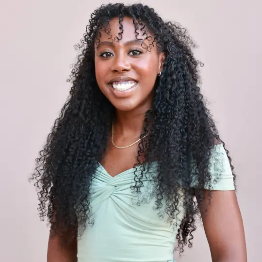Kirstie updated headshot